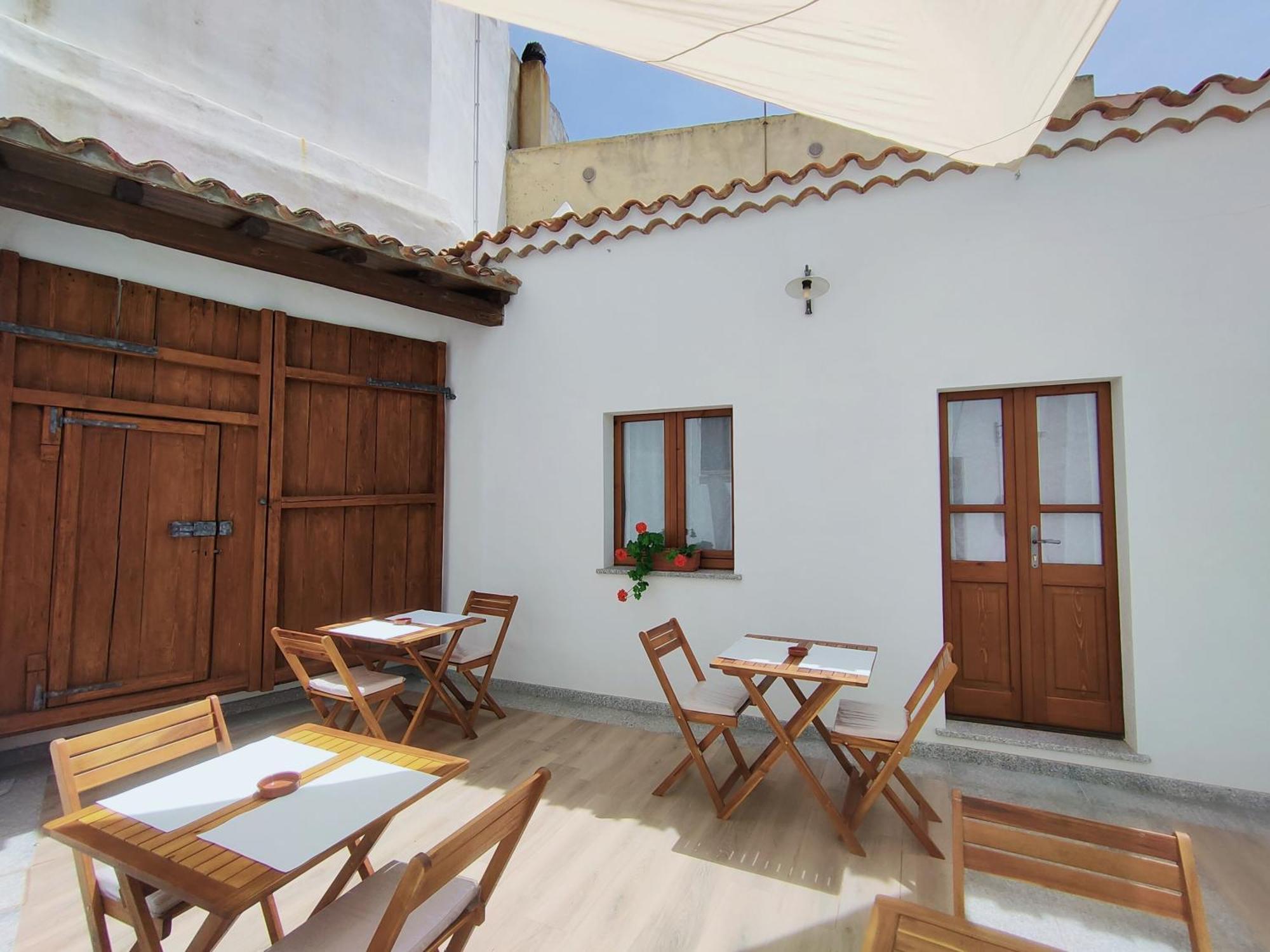 Donna Raffaela Bed & Breakfast Tertenia Exterior photo