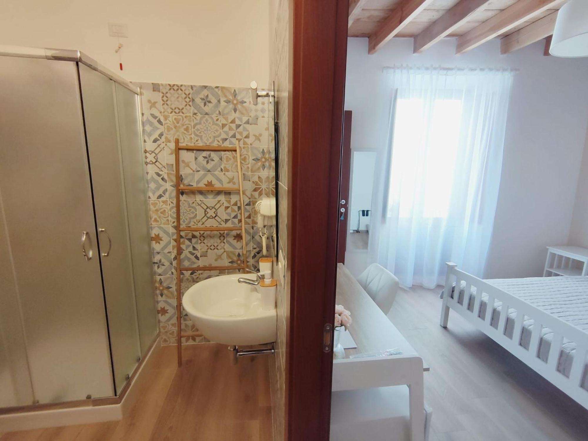 Donna Raffaela Bed & Breakfast Tertenia Exterior photo